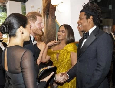 Όταν η Μπιγιονσέ και ο Τζέι Ζι συνάντησαν την Μέγκαν και τον Χάρι (φωτο-βίντεο)